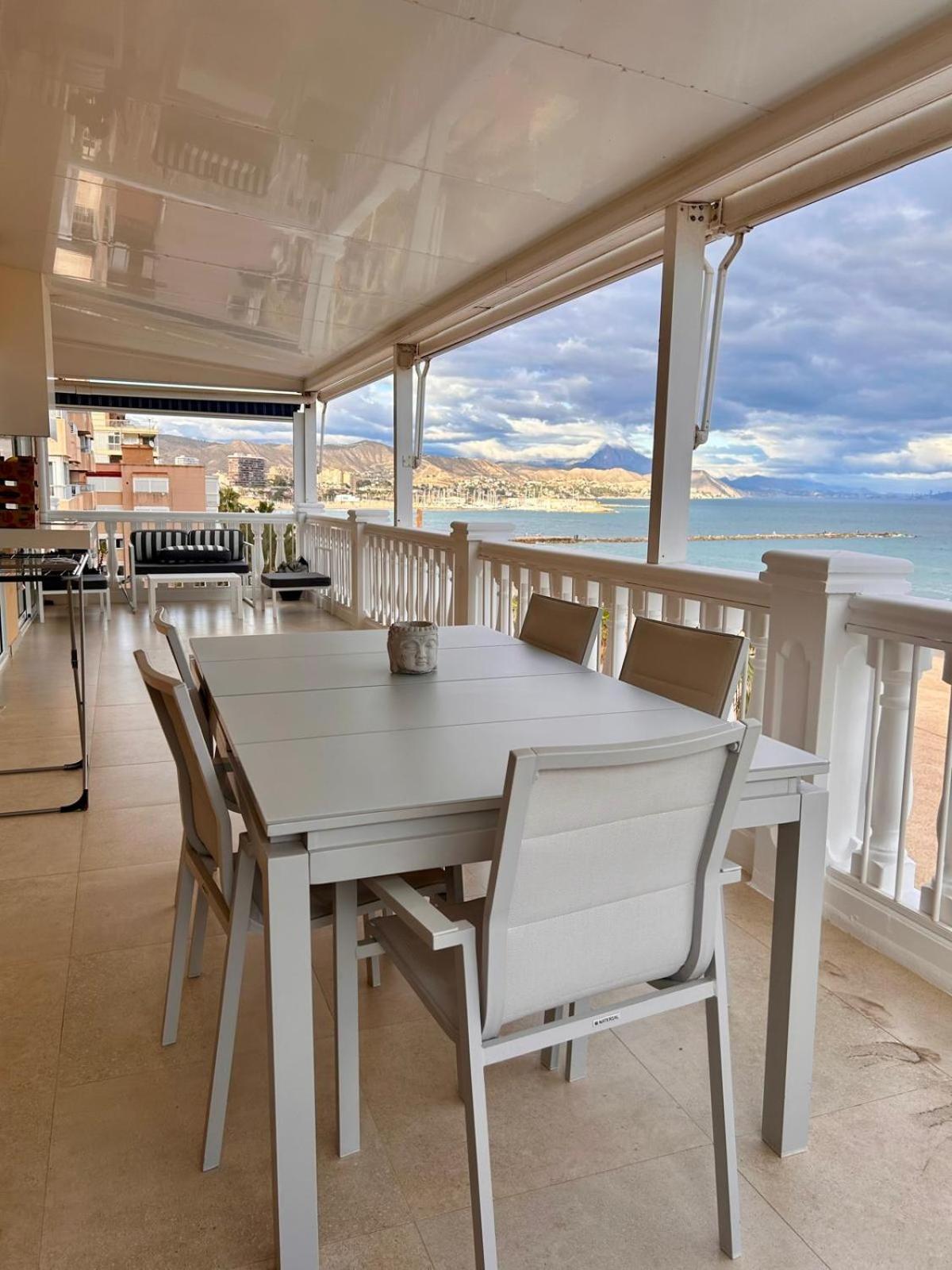 Beach House Brotonss El Campello Kültér fotó